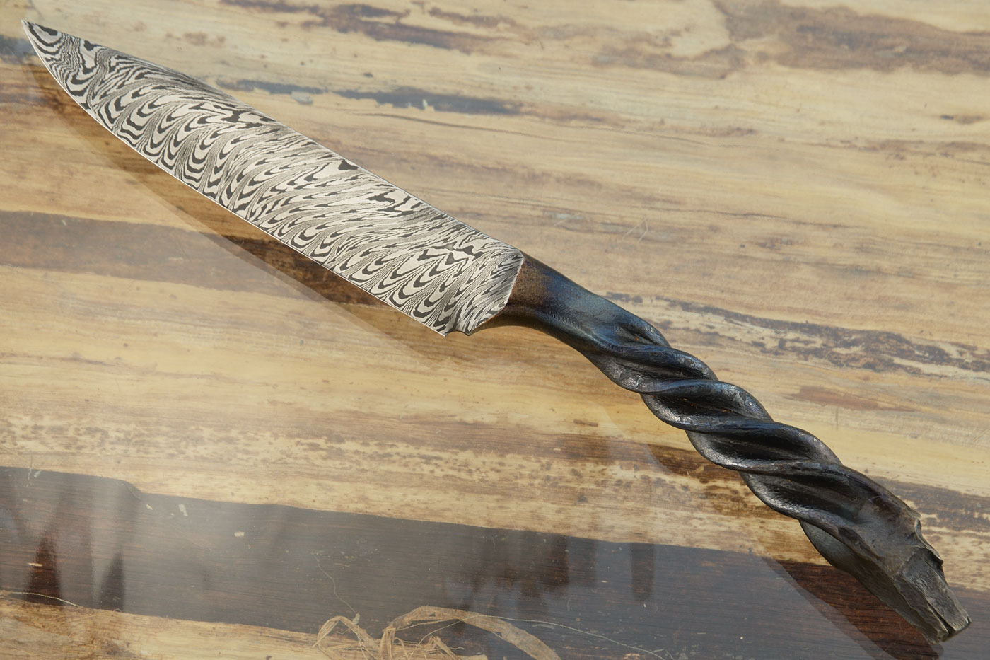 Damascus Blacksmith Knife with Carved Bear Head