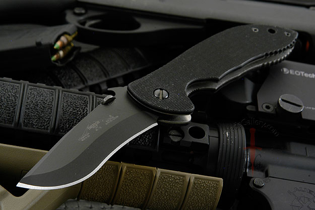 Commander BT<br><i>Best Overall Knife of the Year</i>