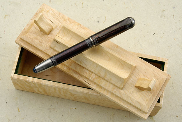 Damascus Pen with Interchangeable Rollerball and Fountain Tips