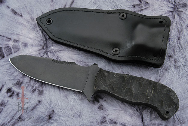 Utility Knife with Sculpted Rubber
