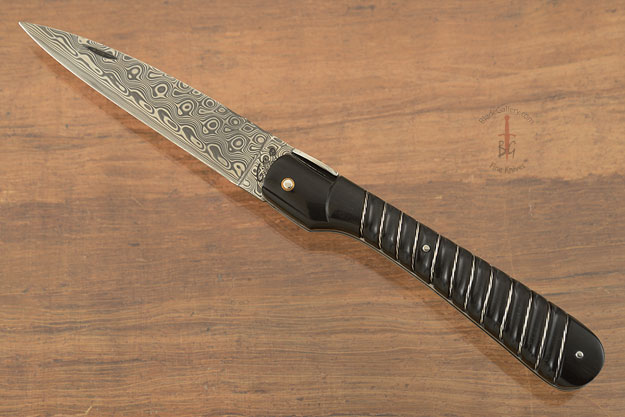 Vendetta Corsican Knife with Damascus and Fluted Buffalo Horn